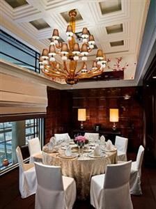 FULLERTON BAY HOTEL - 18