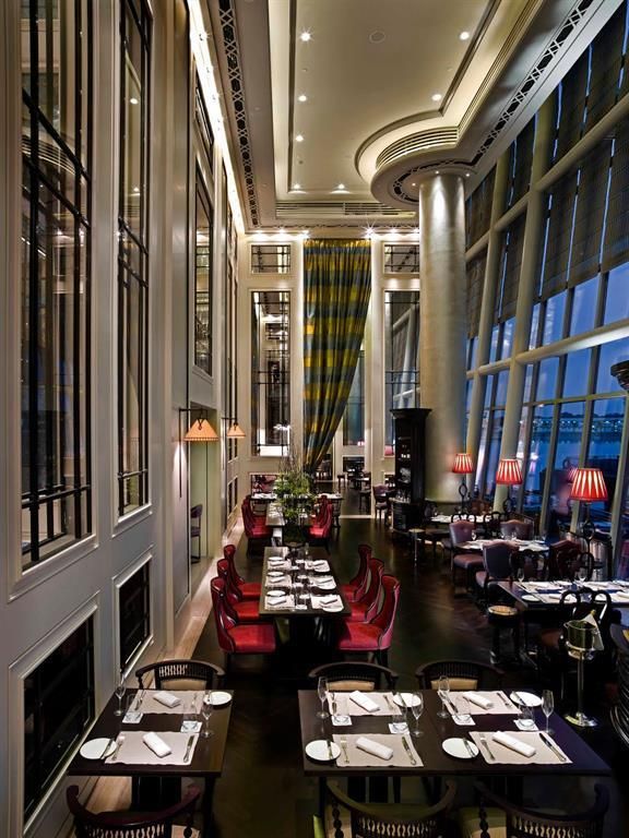 FULLERTON BAY HOTEL - 3