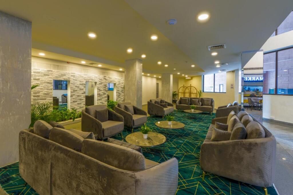 MANHATTAN BUSINESS HOTEL - 29