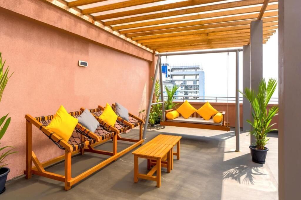 MANHATTAN BUSINESS HOTEL - 35