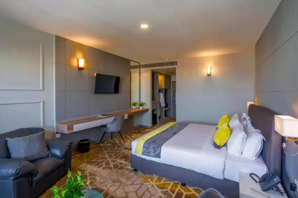 MANHATTAN BUSINESS HOTEL - 7