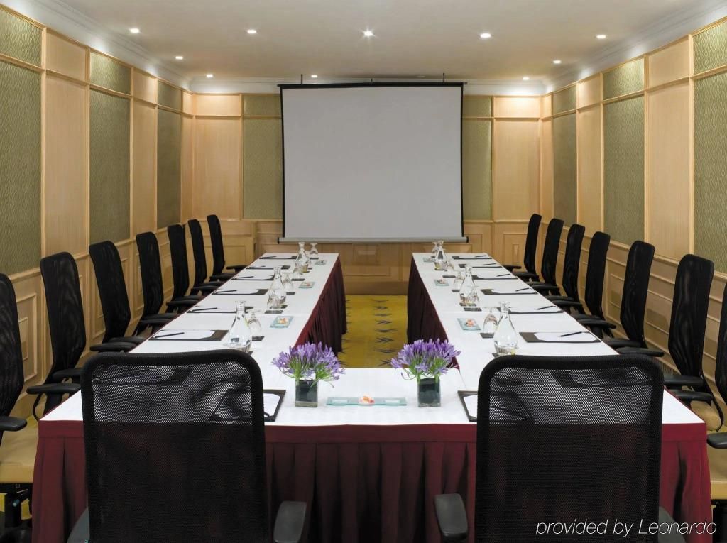 AMBASSADOR NEW DELHI - IHCL SELEQTIONS - 21