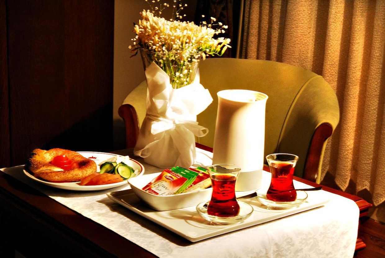 Golden Crown Hotel - 16