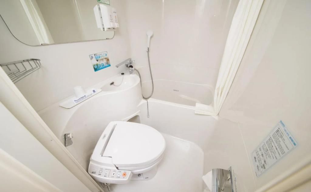 SUPER HOTEL NAMBA NIPPONBASHI - 18