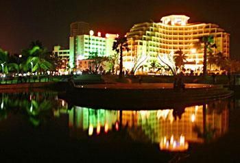 GOLDEN PHOENIX SEA VIEW HOTEL - 2