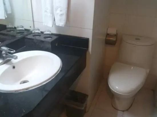 YAYUNCUN HOTEL BEIJING - 10