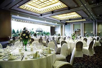 GRAND COPTHORNE WATERFRONT - 12