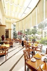 GRAND COPTHORNE WATERFRONT - 16