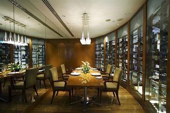 GRAND COPTHORNE WATERFRONT - 6