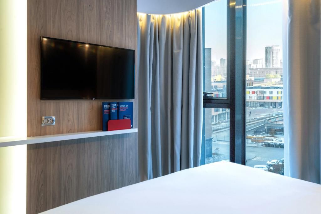 HOLIDAY INN EXPRESS ASTANA - 44