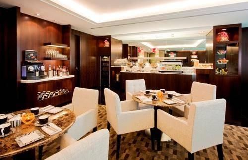 GRAND PARK CITY HALL - 14