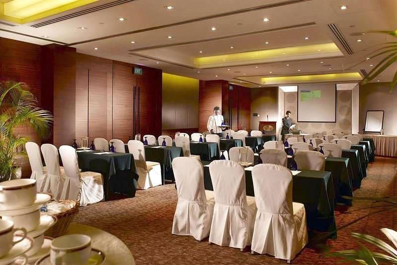 GRAND PARK CITY HALL - 4