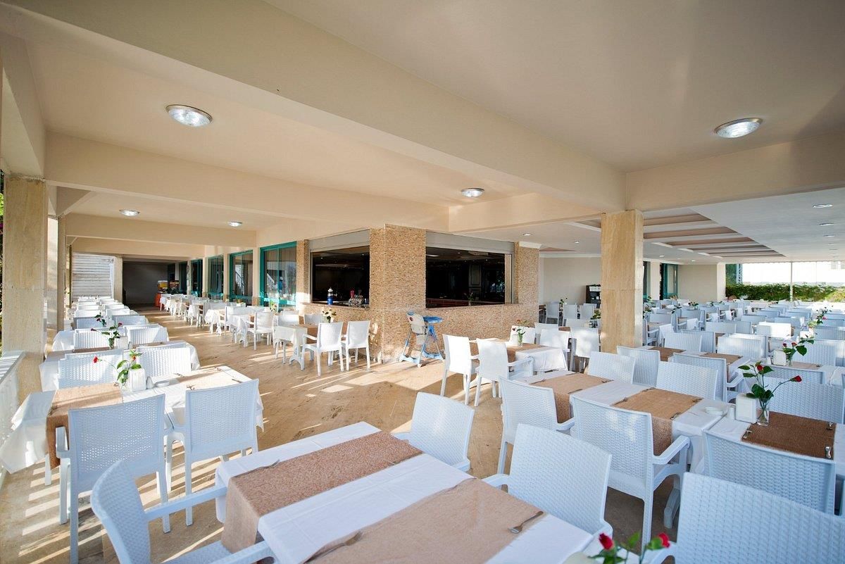 Pyxis Point Hotel - 14