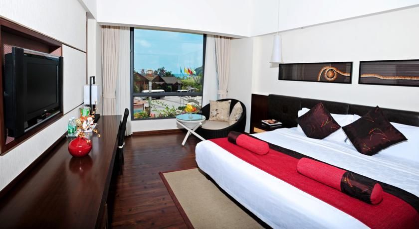 SANYA LUYI SEAVIEW HOTEL - 4