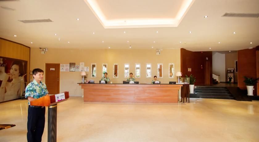 SANYA LUYI SEAVIEW HOTEL - 9