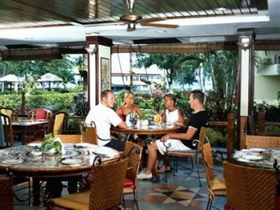 HOLIDAY VILLA BEACH RESORT & SPA - 16