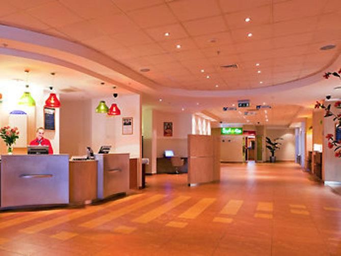 ИРИС САНКТ-ПЕТЕРБУРГ ЦЕНТР (бывш. ИБИС САНКТ-ПЕТЕРБУРГ), отель - 2