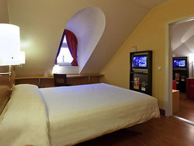 ИРИС САНКТ-ПЕТЕРБУРГ ЦЕНТР (бывш. ИБИС САНКТ-ПЕТЕРБУРГ), отель - 11