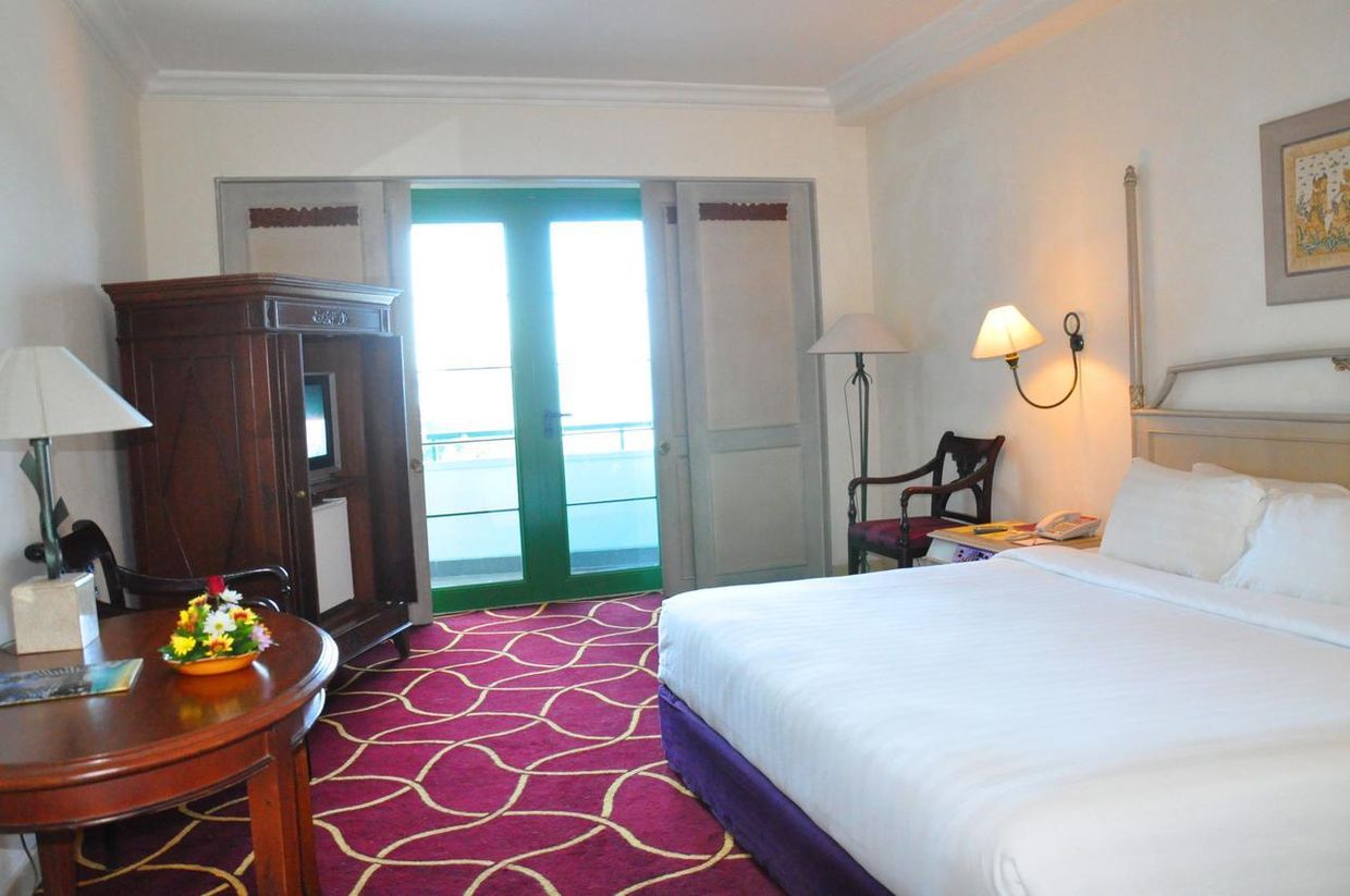 BALI BEACH HOTEL - 15