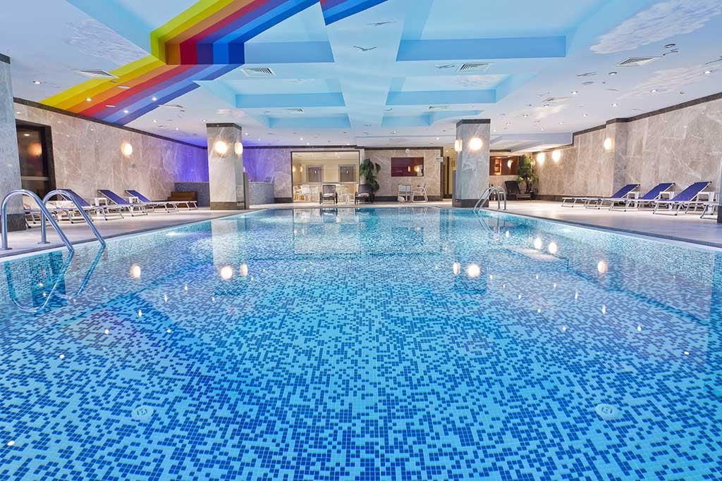 INTOURIST PALACE - 11