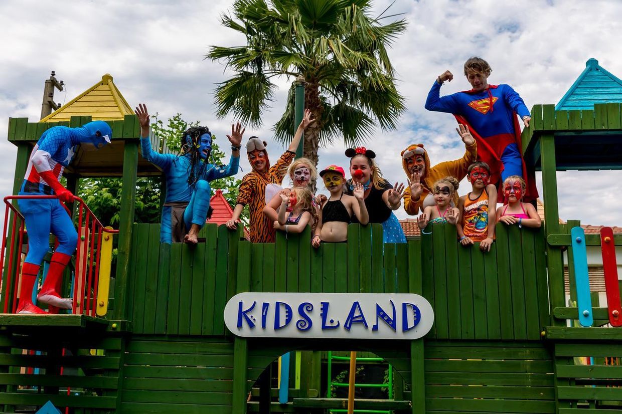 Julian Club Hotel - 3