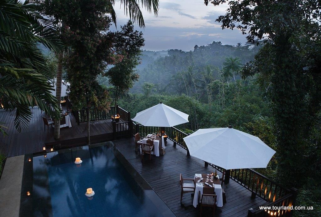 KAYUMANIS UBUD PRIVATE VILLA & SPA - 17