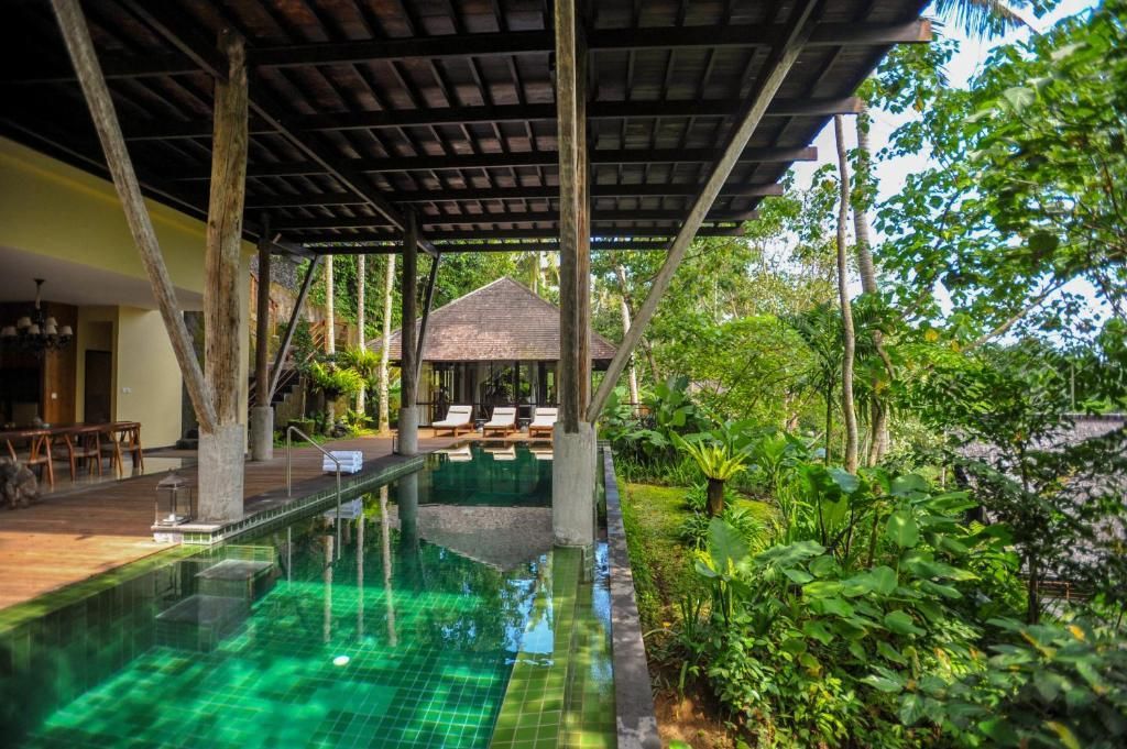 KOMANEKA AT BISMA - 13