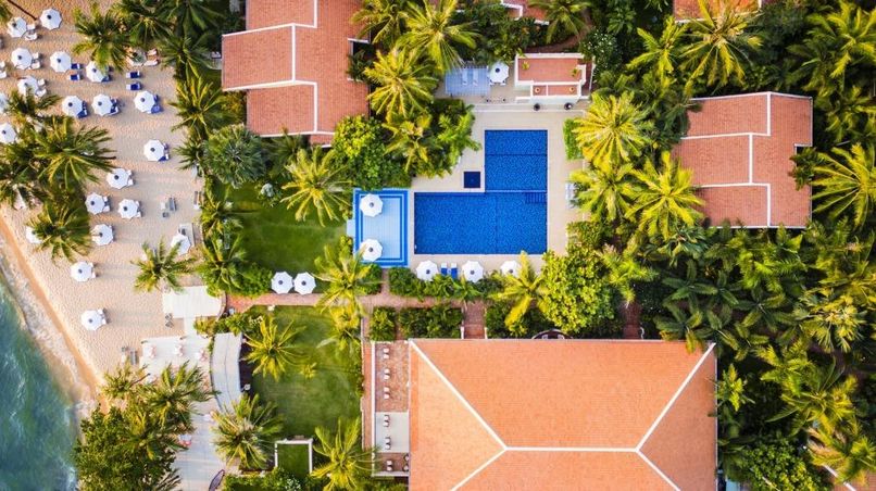 LA VERANDA RESORT - 1