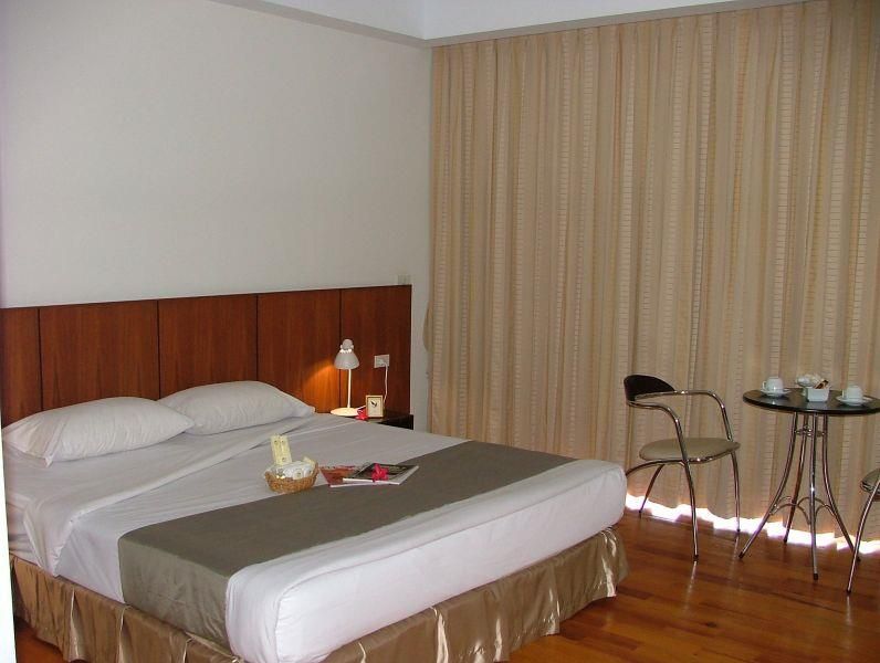 THE LEELA RESORT & SPA (ex. LEELAWADEE LAGOON RESORT) - 12