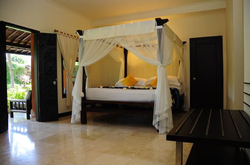 LEGIAN BEACH HOTEL - 25