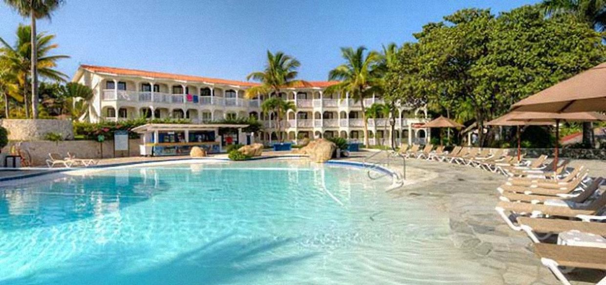 LIFESTYLE TROPICAL BEACH - 1