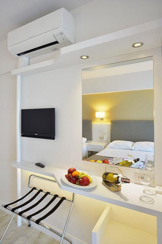Maris Beach - 6
