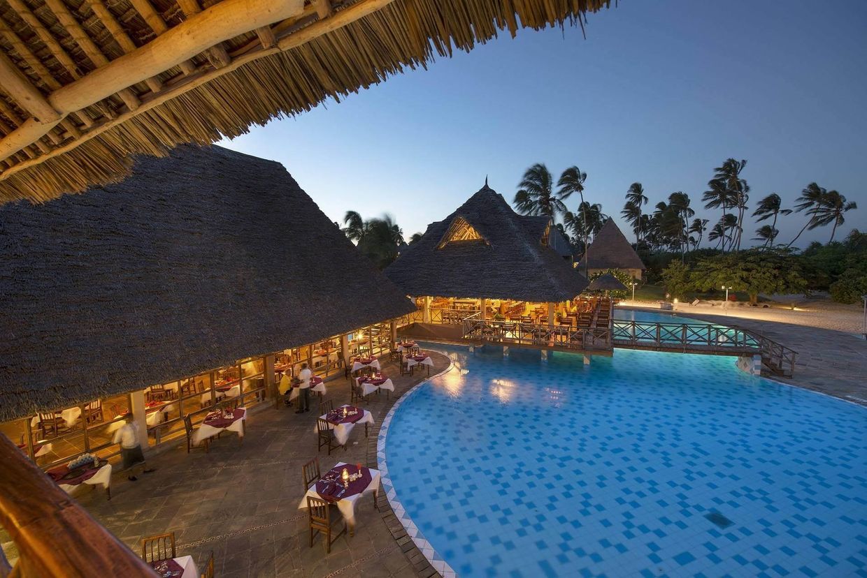 NEPTUNE PWANI BEACH RESORT & SPA - 7