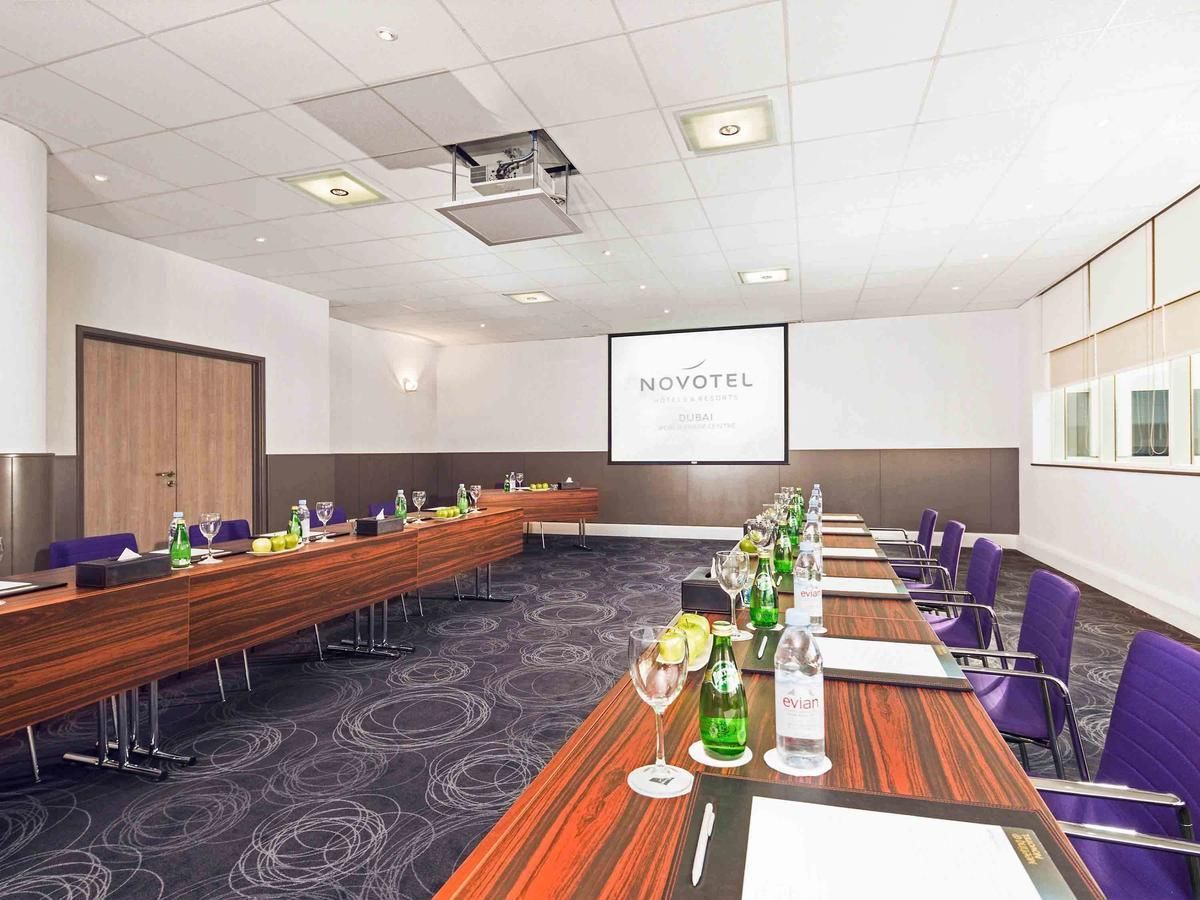 NOVOTEL WORLD TRADE CENTER - 24