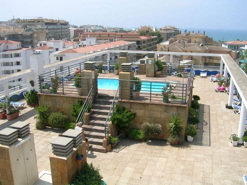 OLYMPUS PALACE - 6