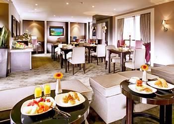 ORCHARD RENDEZVOUS (ex. ORCHARD PARADE) - 13