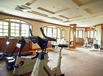 ORCHARD RENDEZVOUS (ex. ORCHARD PARADE) - 15