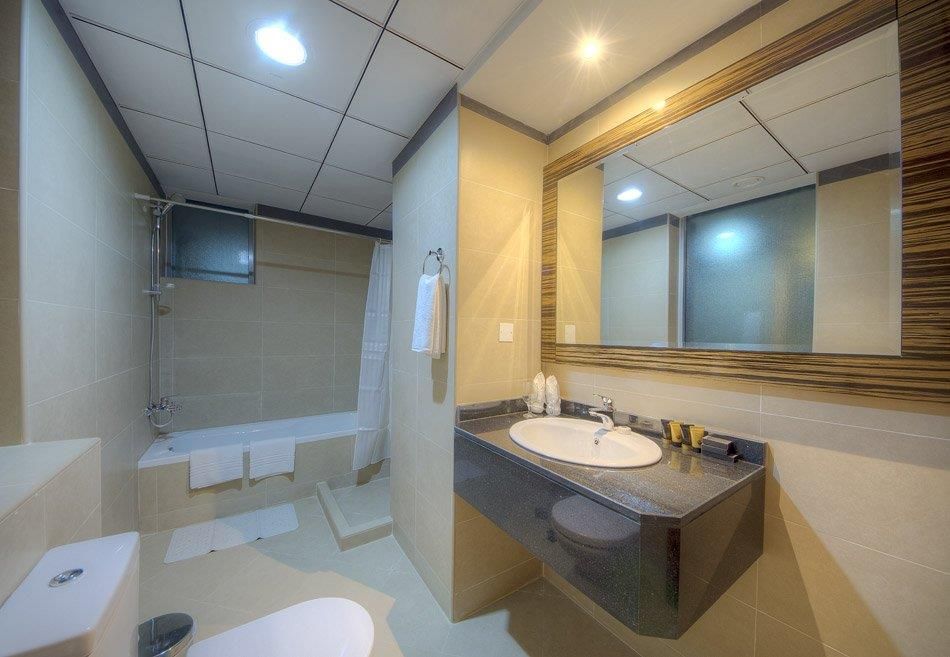 ORCHID VUE HOTEL - 11