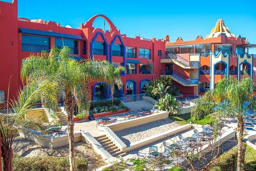 SUNRISE CARDINA RESORT (ex. AURORA) - 8