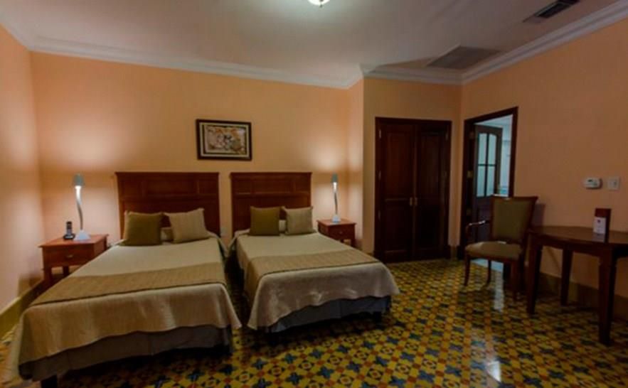 ARMADORES DE SANTANDER HOTEL - 5