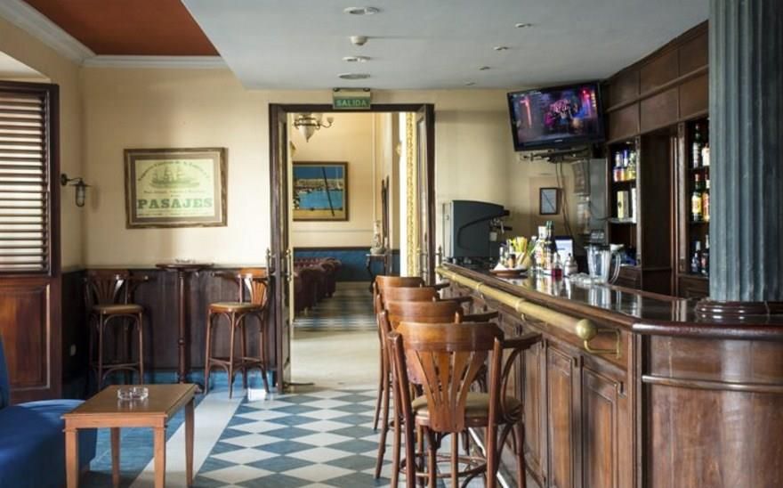 ARMADORES DE SANTANDER HOTEL - 10