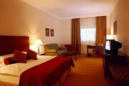 RADISSON BLU - 5