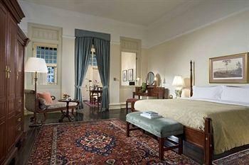 RAFFLES HOTEL - 16