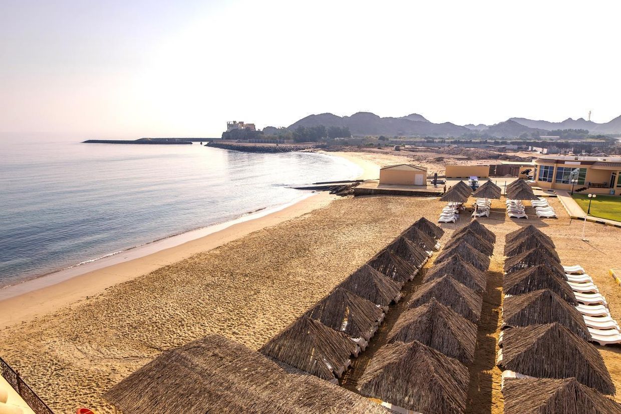 ROYAL BEACH HOTEL & RESORT - 29