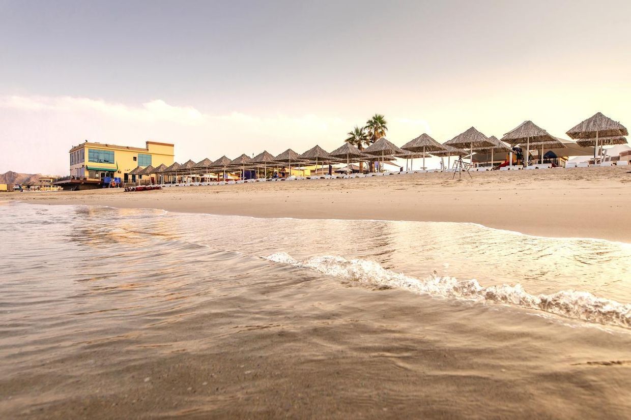 ROYAL BEACH HOTEL & RESORT - 35