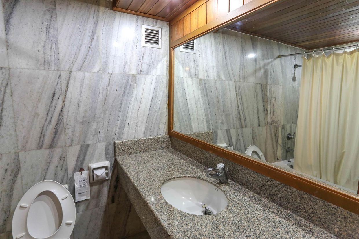 ROYAL TWINS PALACE - 7