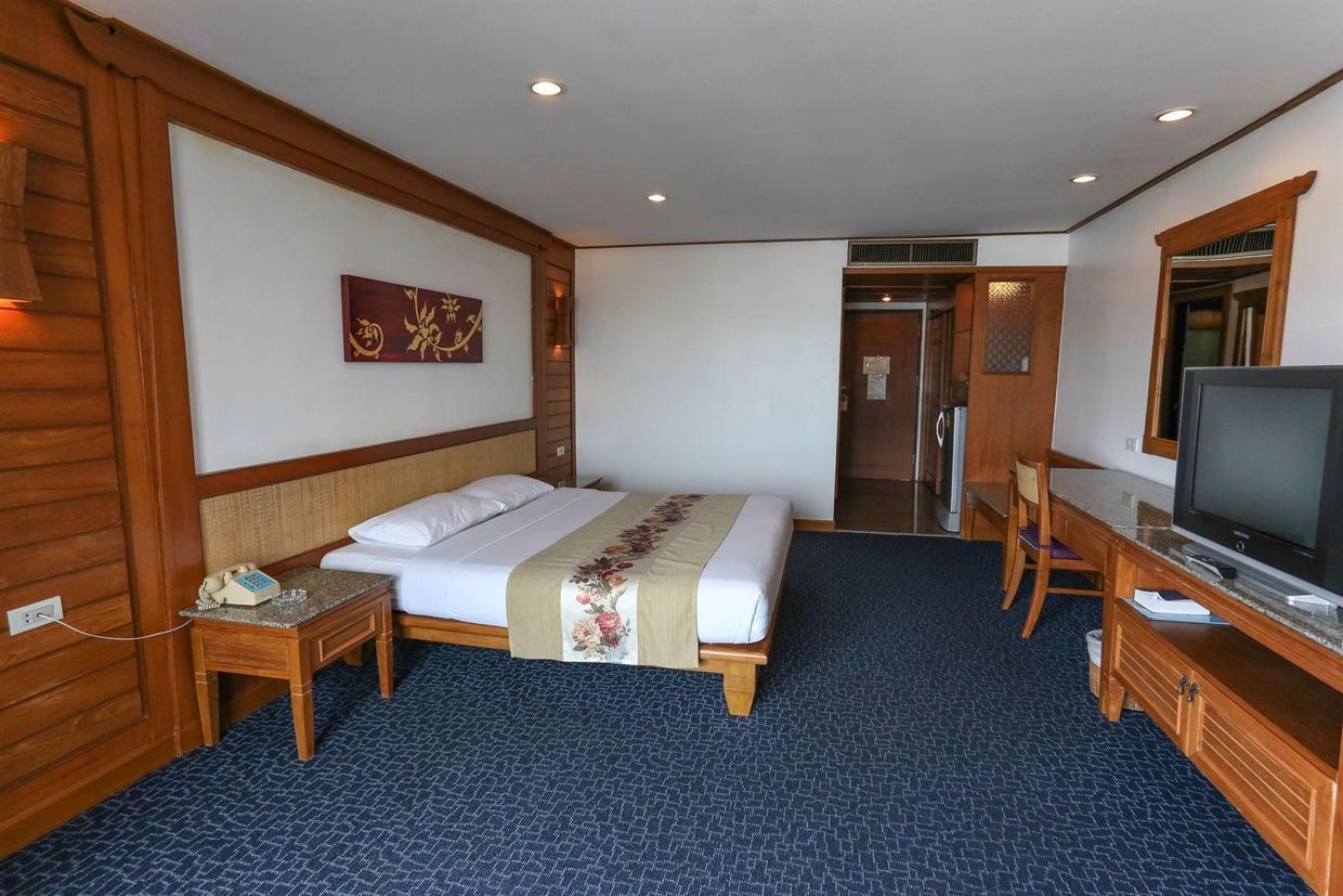 ROYAL TWINS PALACE - 8