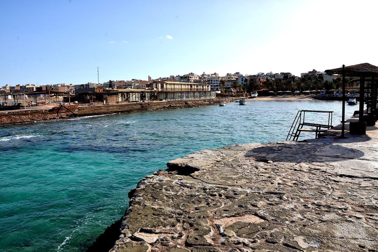 SAND BEACH HOTEL - 18