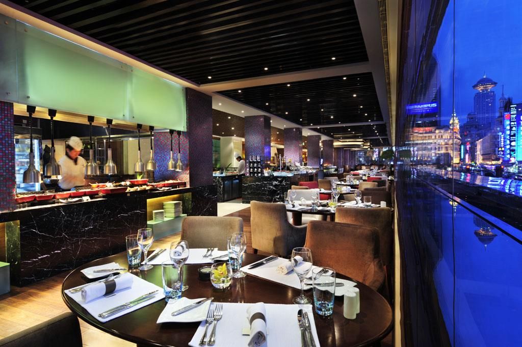 RADISSON HYLAND HOTEL (ex. SOFITEL HYLAND) - 13