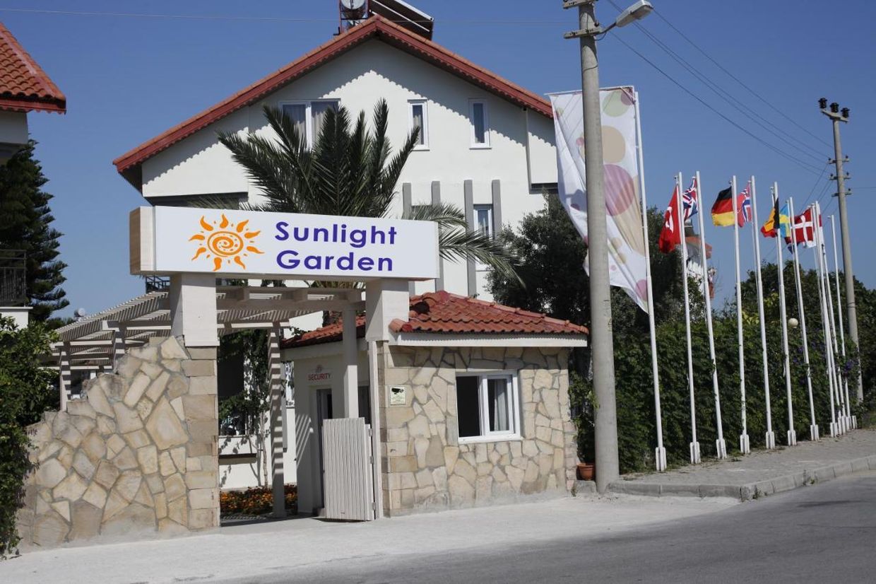 Sunlight Garden Hotel - 15
